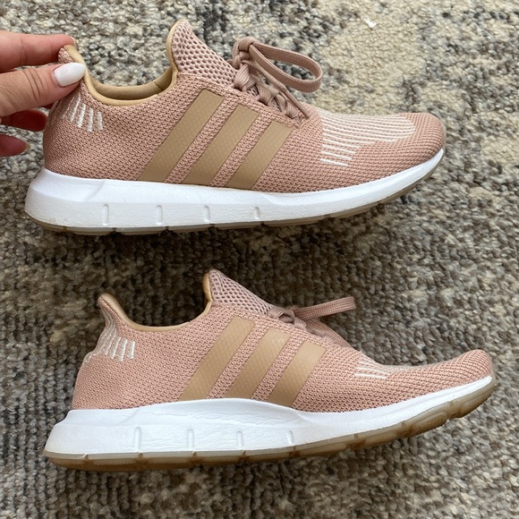 Adidas Swift Run Sneakers (taupe) - Picture 2 of 4